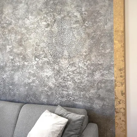 Augustus Forum View *