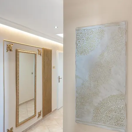 Augustus Forum View Apartment Pula