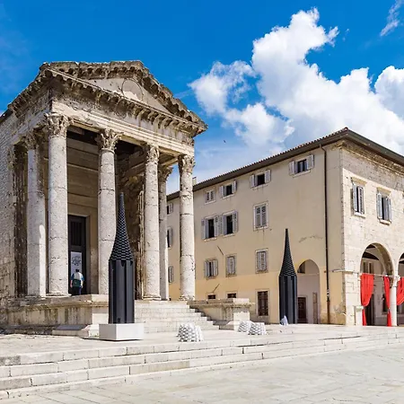 Apartment Augustus Forum View *